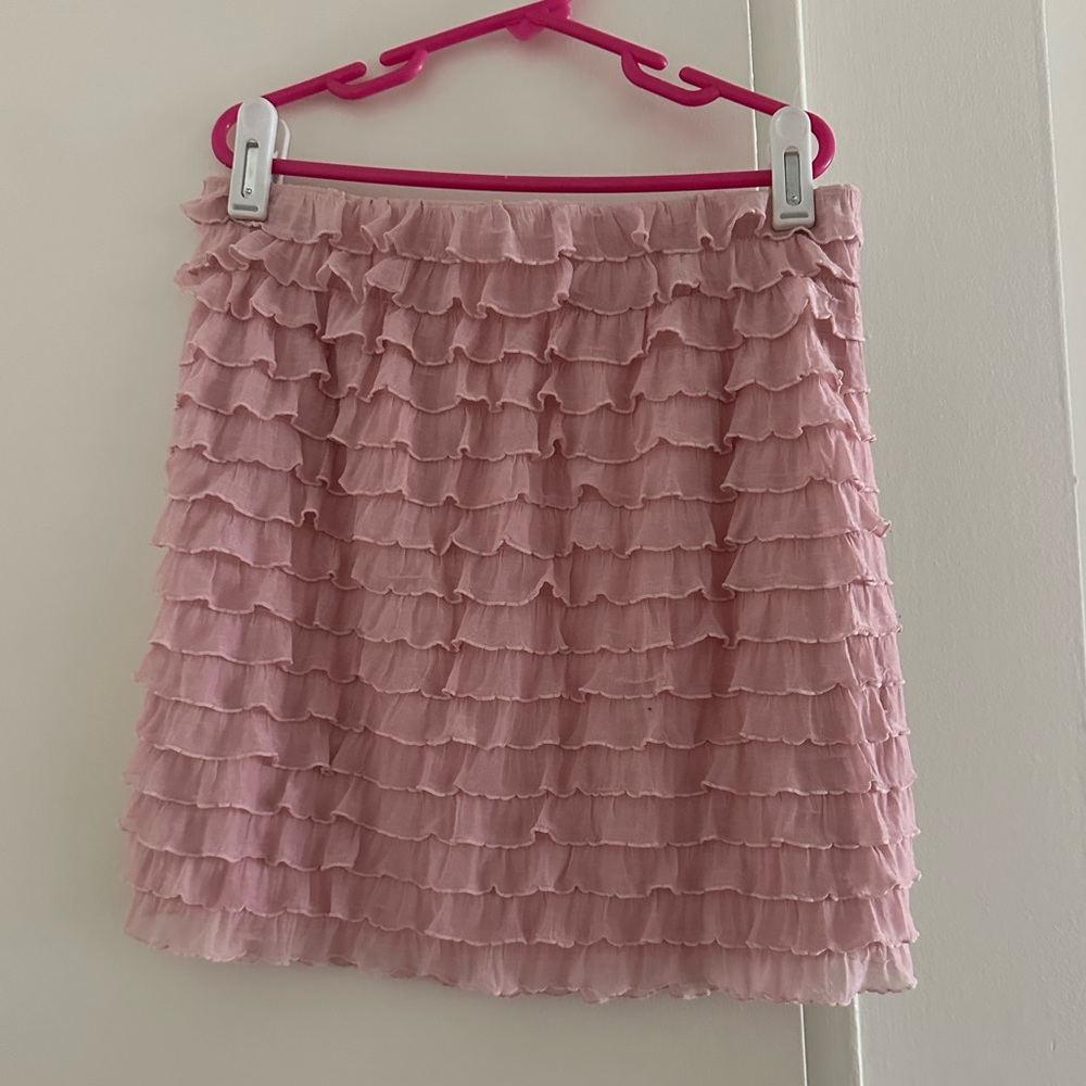 Ruffle mini skirt
